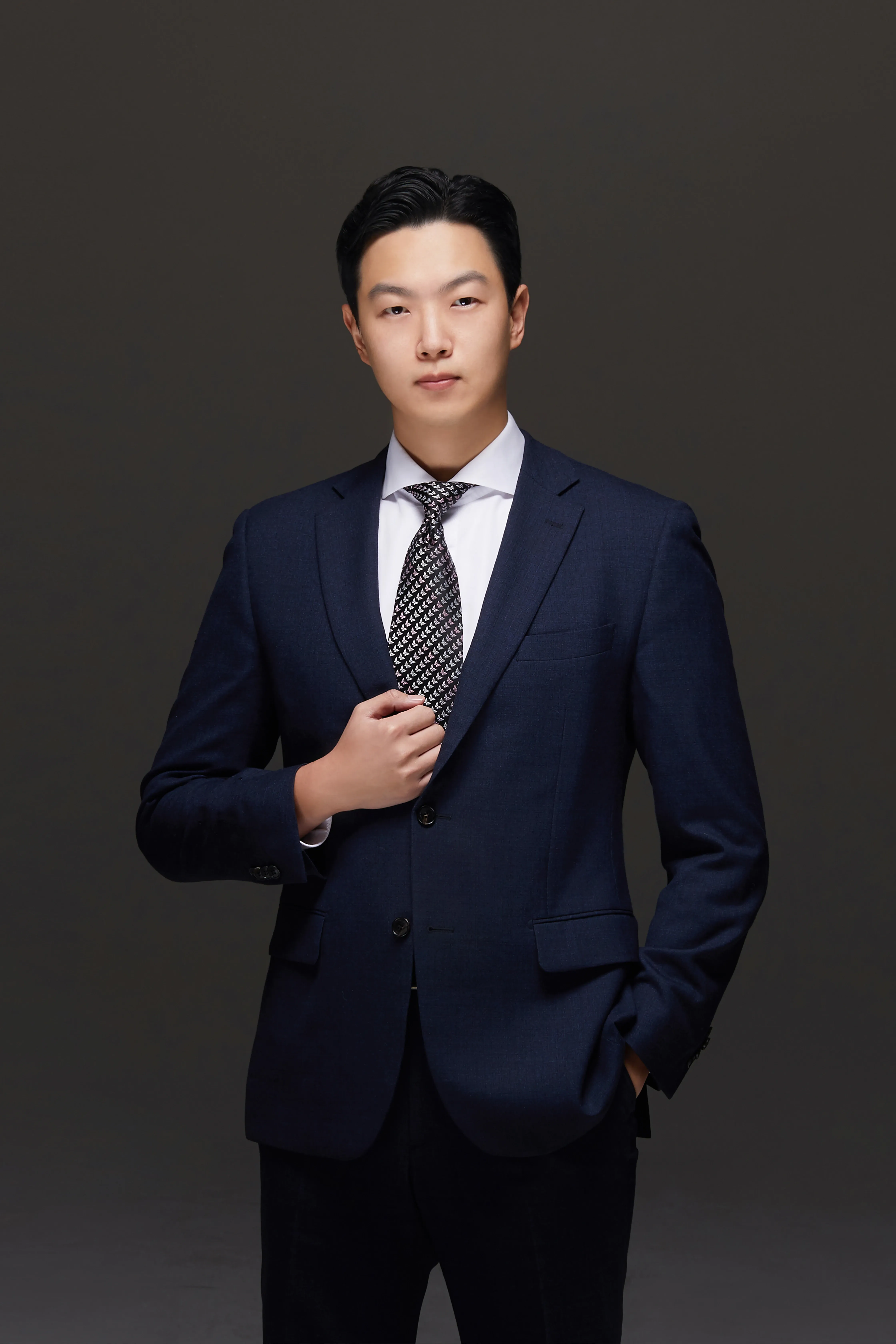 박관웅